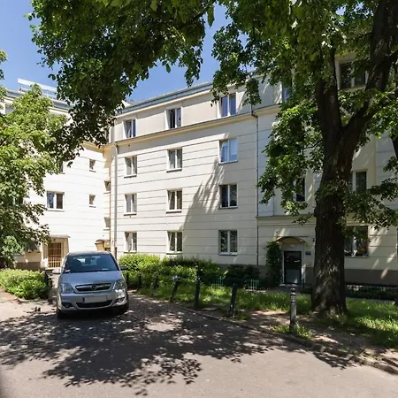 Rent Like - Bonifraterska 15 *